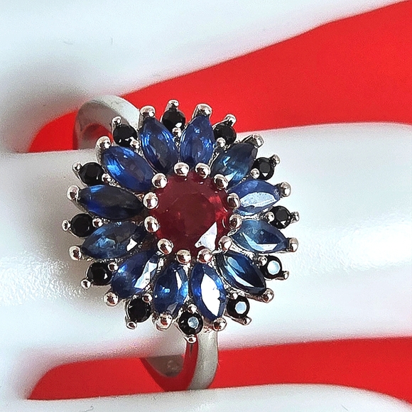 925 Sterling Silver Ring Sz 6.75 with Natural Ruby, Sappphire, Spinel - Picture 7 of 10